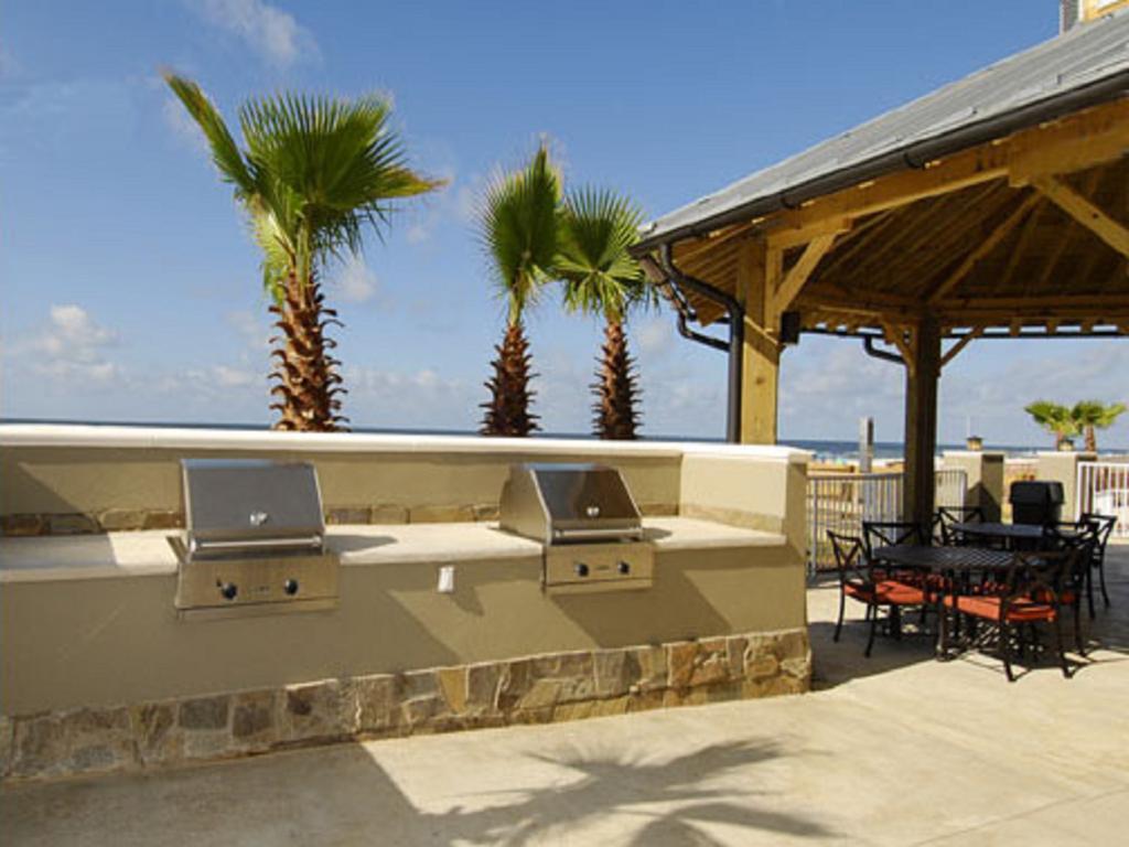 Escapes! To The Shores Orange Beach, A Ramada By Wyndham Exterior photo